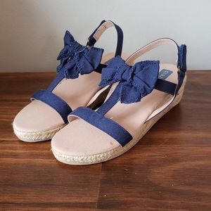 Crazy 8 girls wedge espadrilles